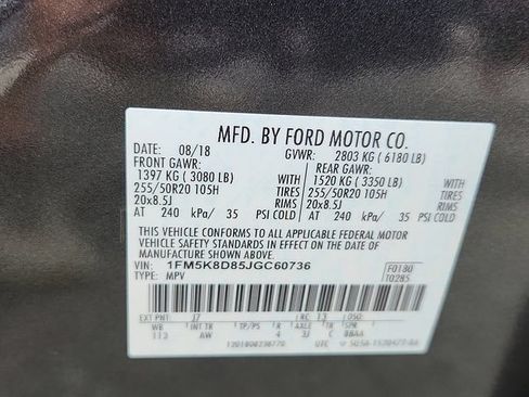Used 2018 Ford Explorer XLT w/ Equipment Group 202A AWD/4WD image 26