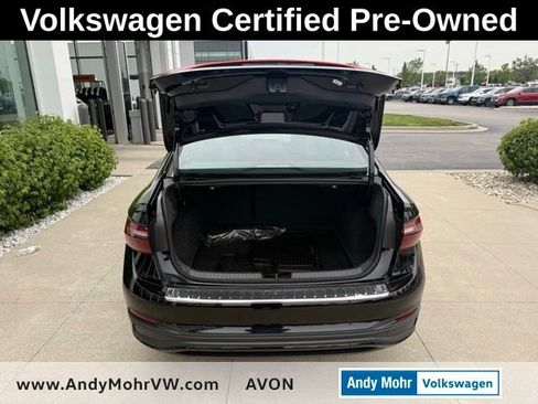 Used 2025 Volkswagen Jetta Sport FWD image 8