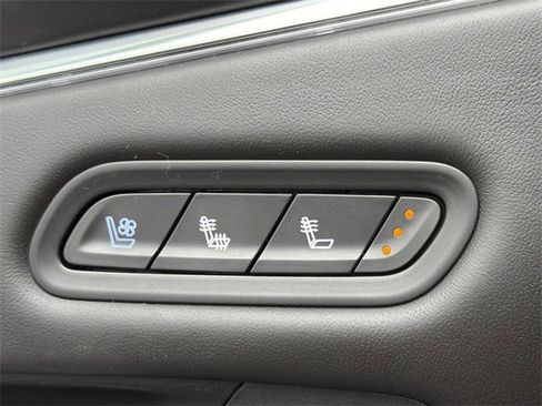 Certified 2024 Cadillac Escalade Sport Platinum w/ LPO, ONYX Package image 32