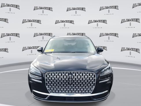 New 2026 Lincoln Corsair Premiere image 8