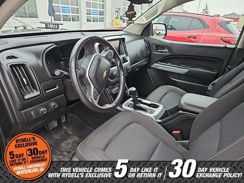 Used 2016 Chevrolet Colorado LT w/ LT Convenience Package image 5