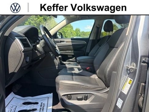 Used 2019 Volkswagen Atlas SE w/ Towing Package FWD image 12