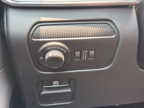 New 2026 Jeep Grand Wagoneer Summit AWD/4WD image 8