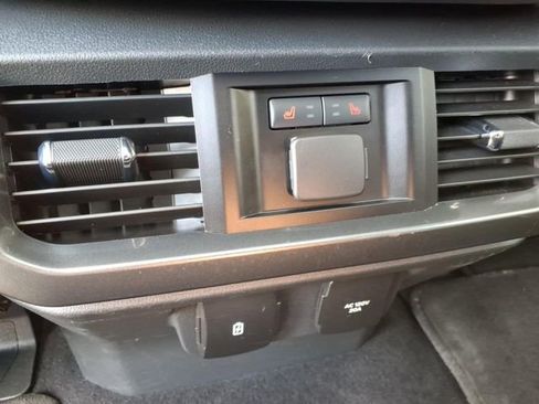 Used 2023 Ford F150 Lariat w/ Equipment Group 502A High AWD/4WD image 22