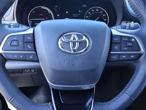 Certified 2021 Toyota Sienna Limited FWD image 20
