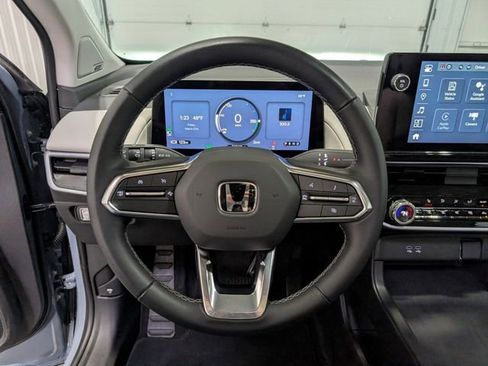 Used 2025 Honda Prologue Touring image 17