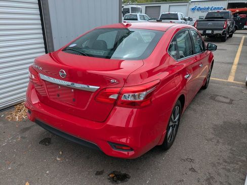 Used 2018 Nissan Sentra SL image 3