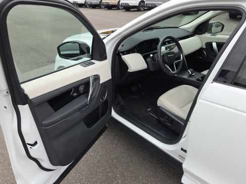 Certified 2024 Land Rover Discovery Sport S image 10