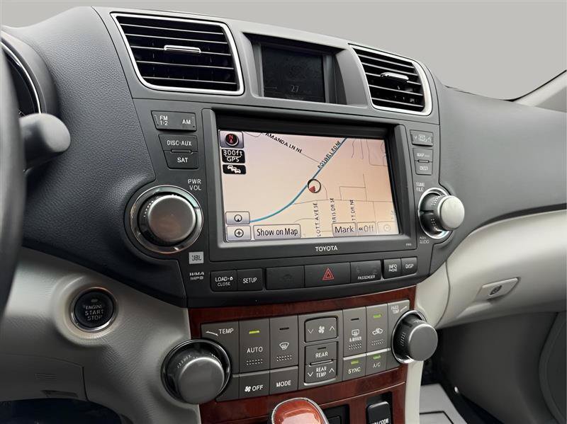 Used 2011 Toyota Highlander Limited w/ Tow Pkg FWD image 52