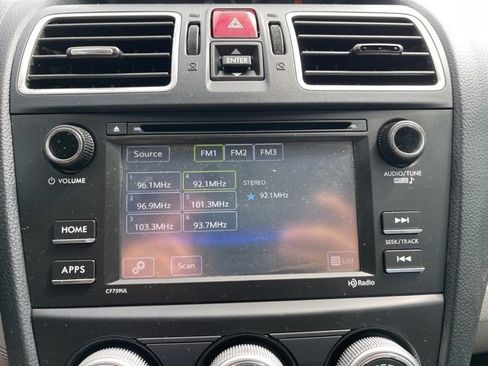 Used 2018 Subaru Forester 2.5i image 16