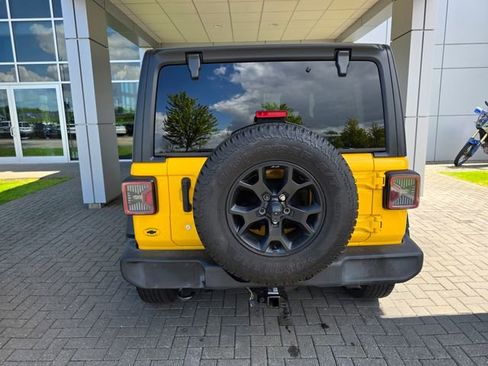 Used 2020 Jeep Wrangler Unlimited Sport AWD/4WD image 3