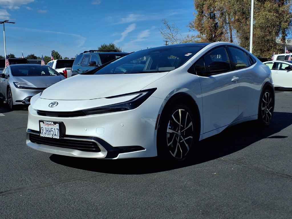 Certified 2023 Toyota Prius Prime Premium FWD image 40