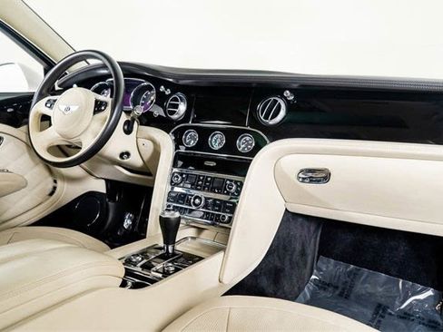 Used 2016 Bentley Mulsanne Speed image 36