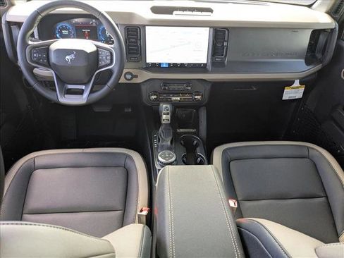 New 2025 Ford Bronco Big Bend w/ Black Diamond Package image 13