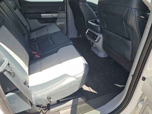 Certified 2022 Ford F150 Limited AWD/4WD image 5