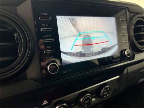 Used 2020 Toyota Tacoma SR5 image 14