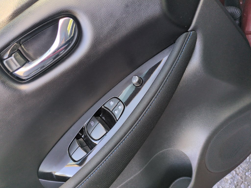 Used 2025 Nissan Leaf SV Plus FWD image 11