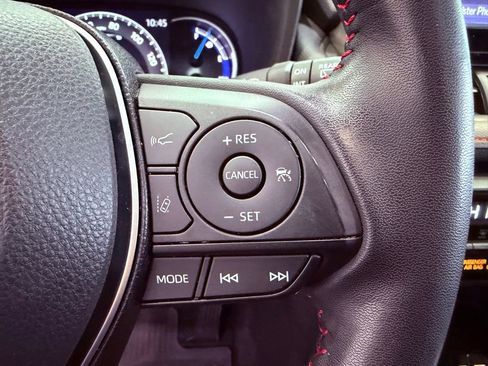 Used 2022 Toyota RAV4 XSE image 21