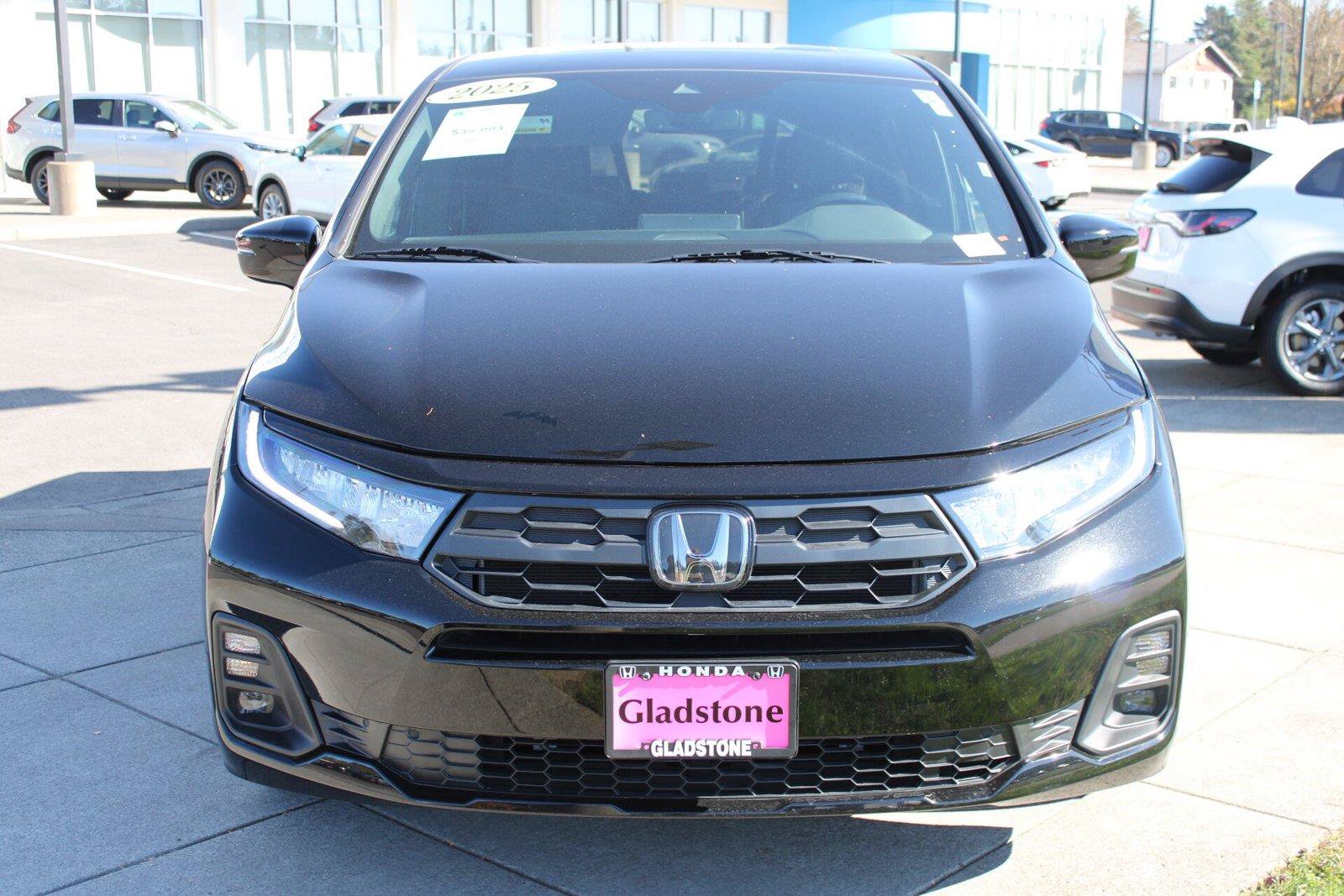 Used 2025 Honda Odyssey Sport-L image 10