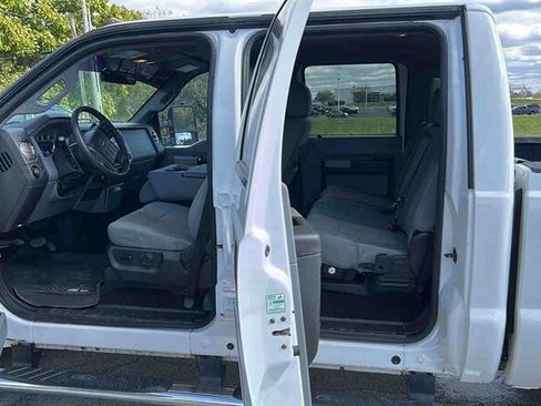 Used 2016 Ford F250 XLT w/ XLT Value Package image 14