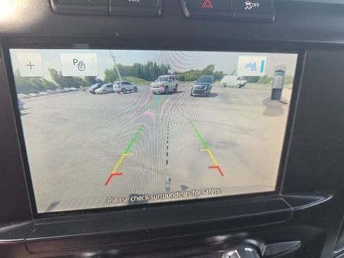 Used 2021 Ford F150 XLT w/ Equipment Group 301A Mid AWD/4WD image 8