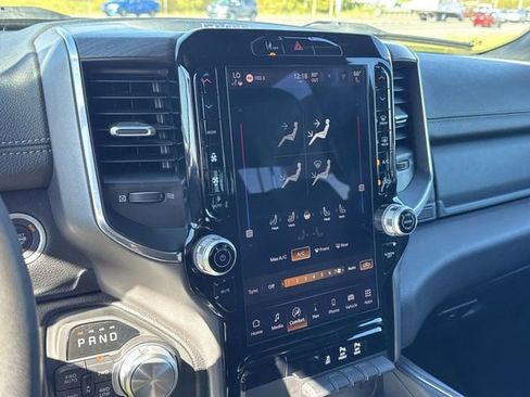 Used 2025 RAM 1500 Laramie image 20