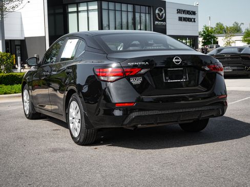 Used 2024 Nissan Sentra S FWD image 8
