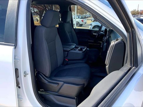 Used 2022 Chevrolet Silverado 2500 LT w/ Convenience Package image 8