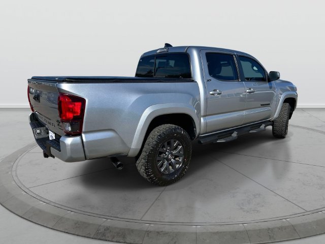 Used 2023 Toyota Tacoma SR5 w/ Technology Package AWD/4WD image 6