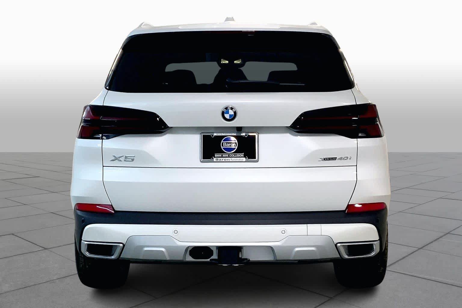 Used 2026 BMW X5 xDrive40i AWD/4WD image 4