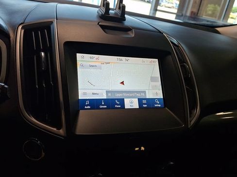Used 2019 Ford Edge SEL w/ Equipment Group 201A AWD/4WD image 19
