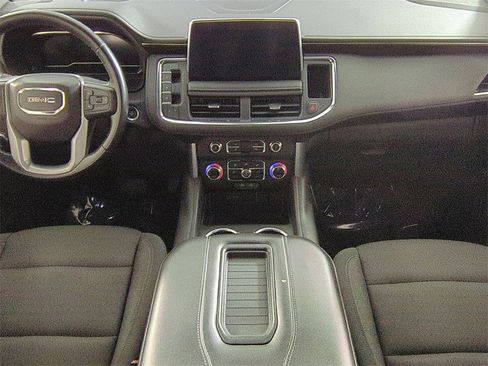 Certified 2022 GMC Yukon XL SLE w/ Gmc Pro Safety Plus Package image 20