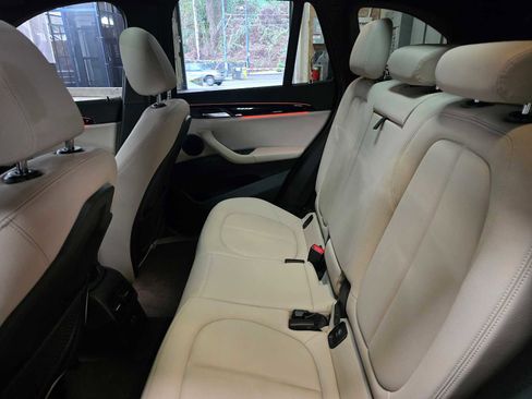 Used 2019 BMW X1 xDrive28i w/ Convenience Package image 16