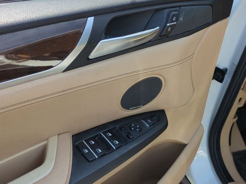 Used 2015 BMW X3 xDrive28i image 14