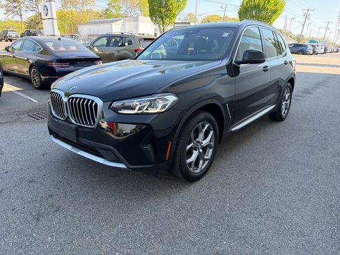 Certified 2024 BMW X3 xDrive30i w/ Premium Package AWD/4WD image 4