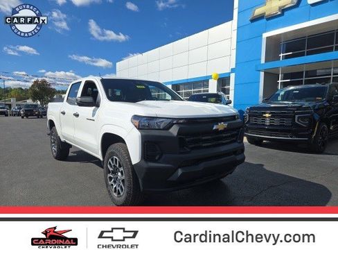 Used 2024 Chevrolet Colorado W/T w/ WT Convenience Package image 1