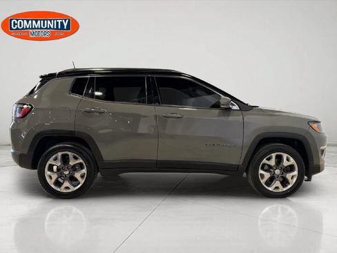 Used 2021 Jeep Compass Limited AWD/4WD image 9