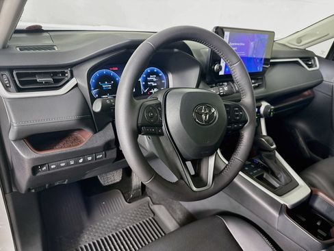 Used 2025 Toyota RAV4 Limited w/ Advanced Technology Package FWD image 8