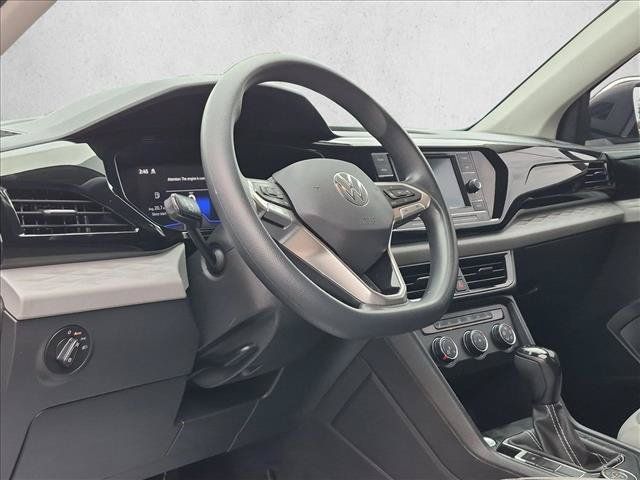 Used 2022 Volkswagen Taos S AWD/4WD image 10
