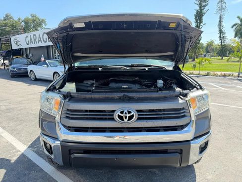 Used 2014 Toyota Tundra SR5 AWD/4WD image 31