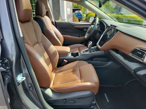 Used 2022 Subaru Outback Touring XT image 31