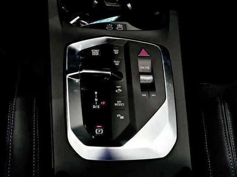 Used 2025 BMW 228i xDrive w/ Premium Package AWD/4WD image 18