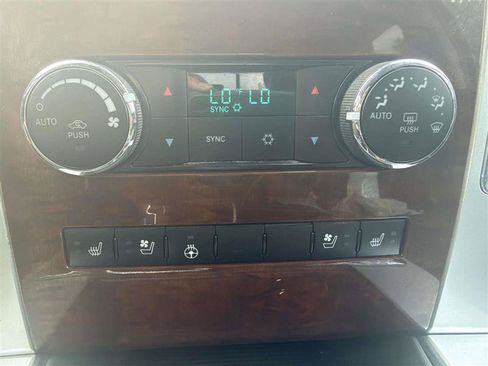 Used 2011 RAM 1500 Laramie AWD/4WD image 14