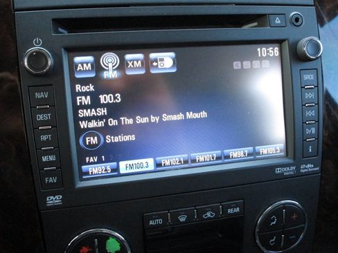 Used 2014 GMC Yukon Denali image 18