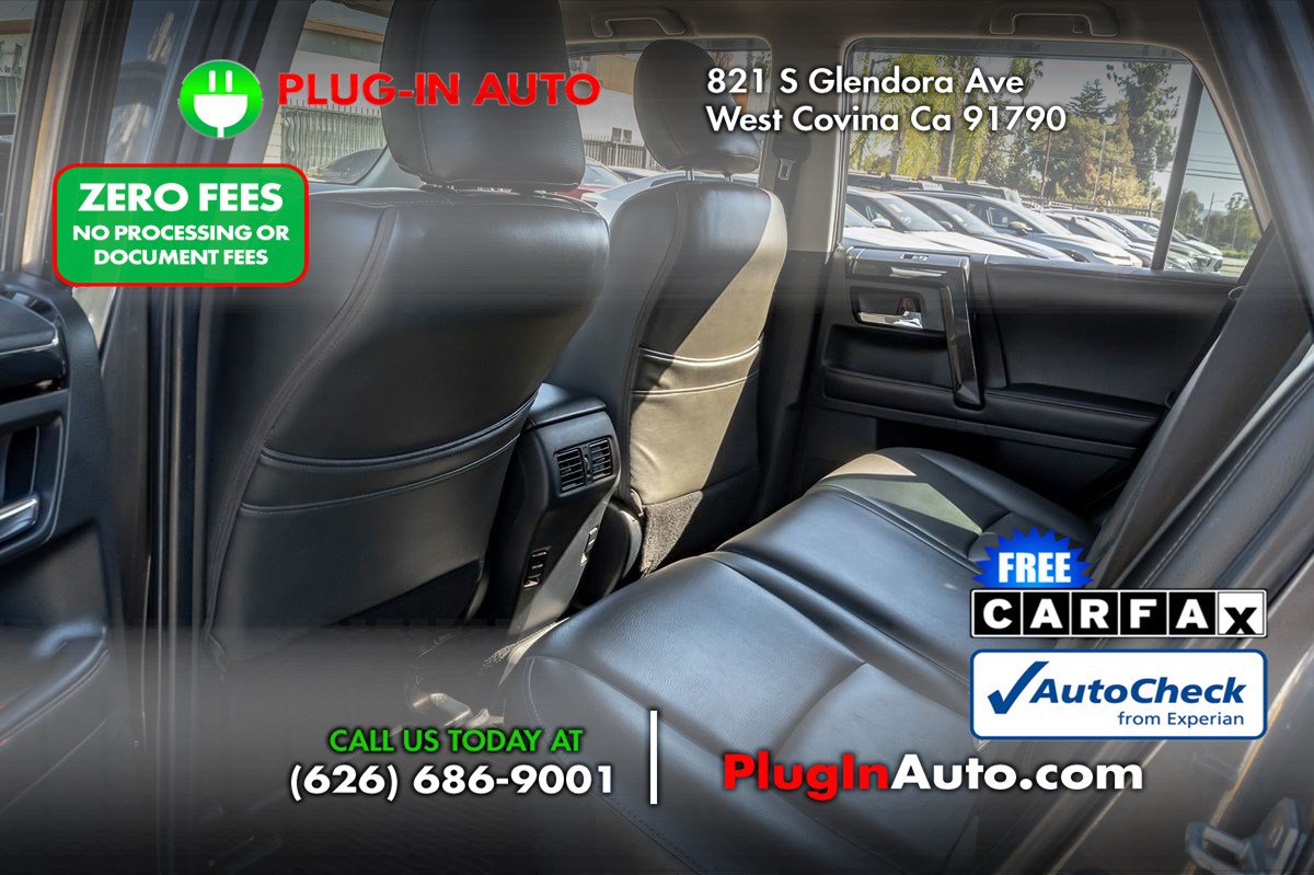 Used 2017 Toyota 4Runner TRD Off-Road w/ Convenience Package AWD/4WD image 10