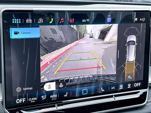 New 2026 Volkswagen Tiguan SE R-Line image 18