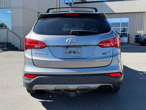 Used 2016 Hyundai Santa Fe Sport 2.0T w/ Option Group 05 AWD/4WD image 4