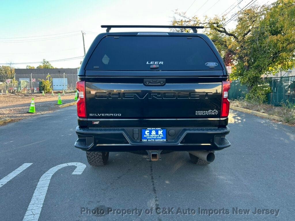 Used 2021 Chevrolet Silverado 2500 High Country w/ Technology Package AWD/4WD image 12