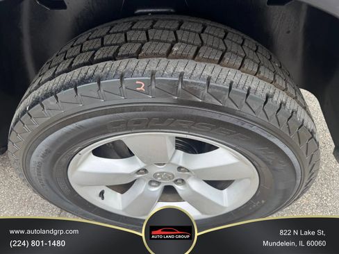 Used 2017 RAM 1500 Classic SLT image 14