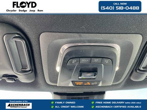 Used 2024 Toyota Corolla SE FWD image 20